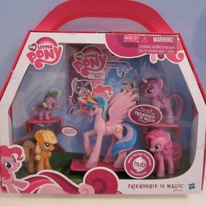 My Little Pony Friendship is Magic Gift Set NIB
